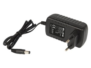 Zasilacz impulsowy 15V/2000mA 2,1/5,5