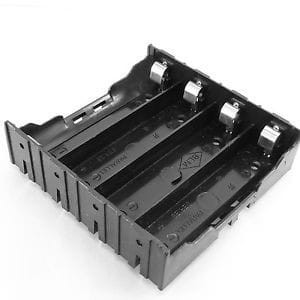 KOSZYK NA 4 BATERIE 18650 DO PCB Z BLASZKAMI